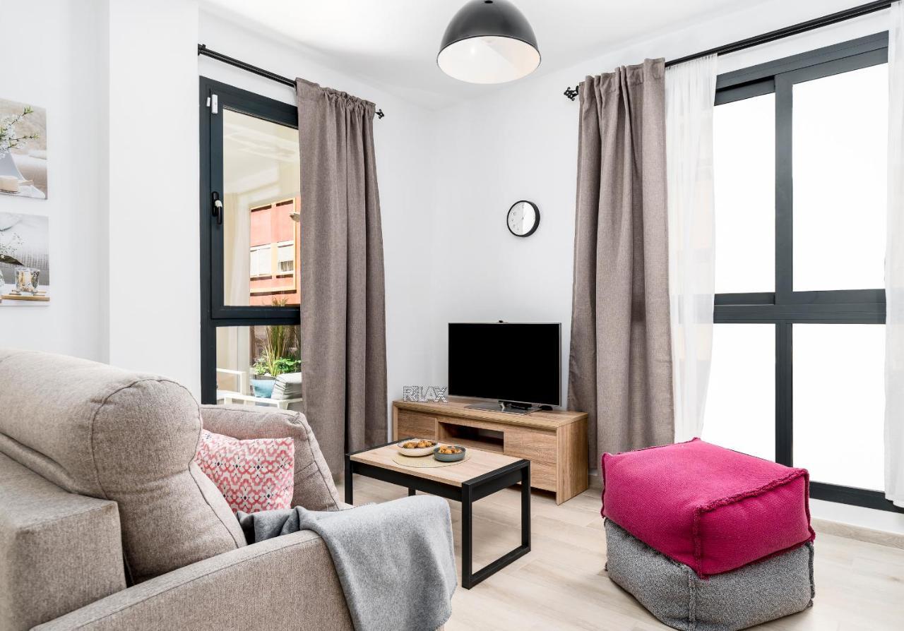 Apartamento Deluxe Con Piscina, Terraza & Parking Малага Экстерьер фото