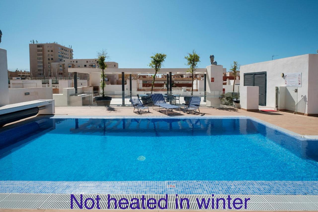 Apartamento Deluxe Con Piscina, Terraza & Parking Малага Экстерьер фото